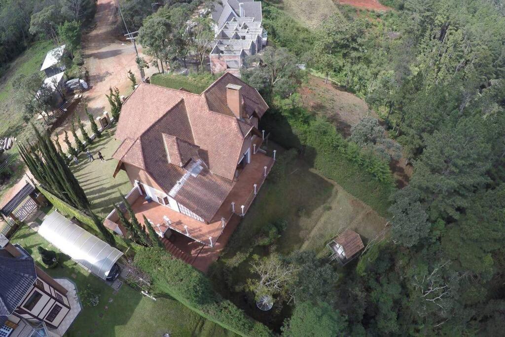 Casa E Vista Privilegiadas No Alto Do Capivari Campos do Jordao Exterior photo